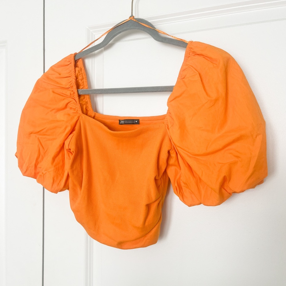 Zara Orange Puff-Sleeve Top — Size M